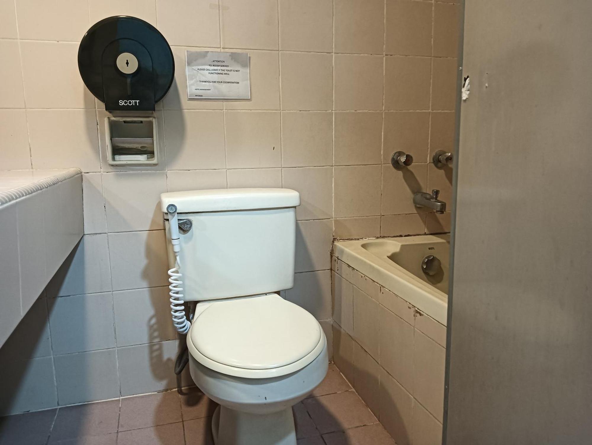 Oyo 90860 Wawasan Inn Sarikei Экстерьер фото