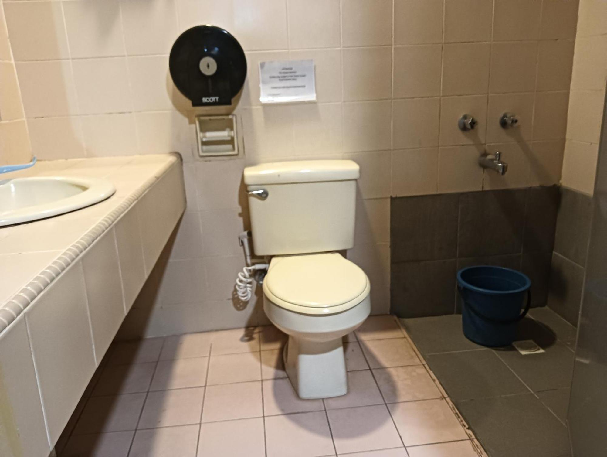 Oyo 90860 Wawasan Inn Sarikei Экстерьер фото