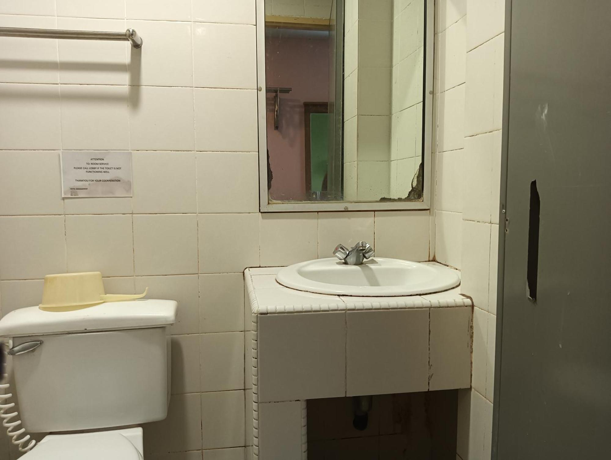Oyo 90860 Wawasan Inn Sarikei Экстерьер фото